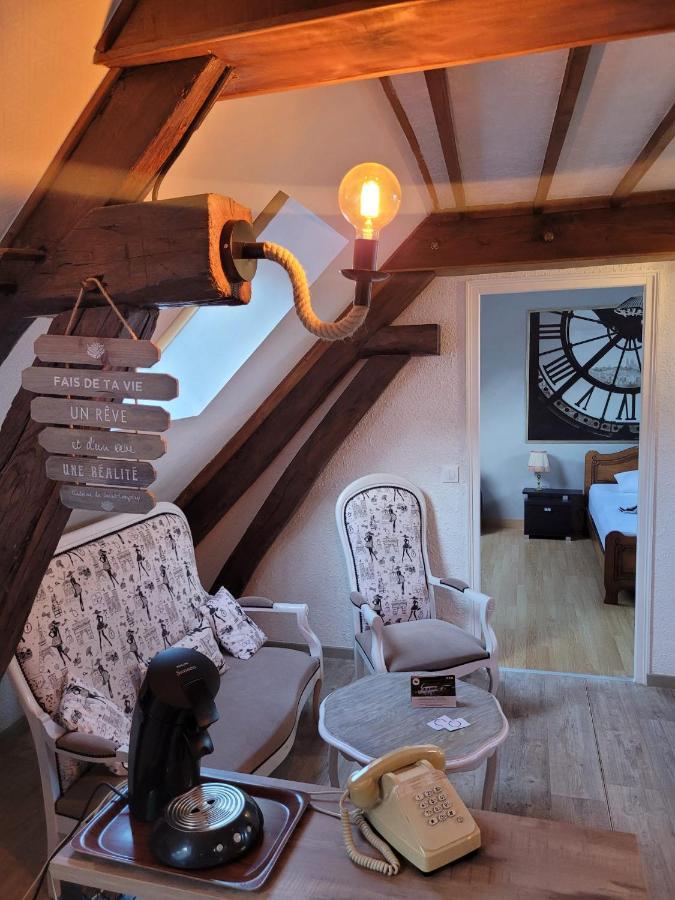 Au 1894 Loft Apartment *